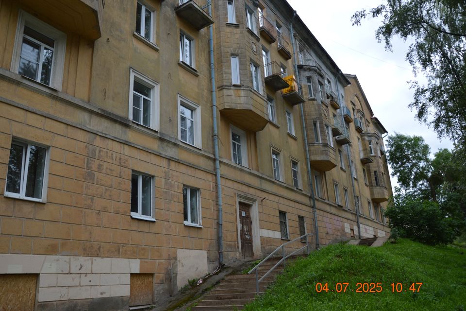Продаётся 2-комнатная квартира, 66.1 м²
