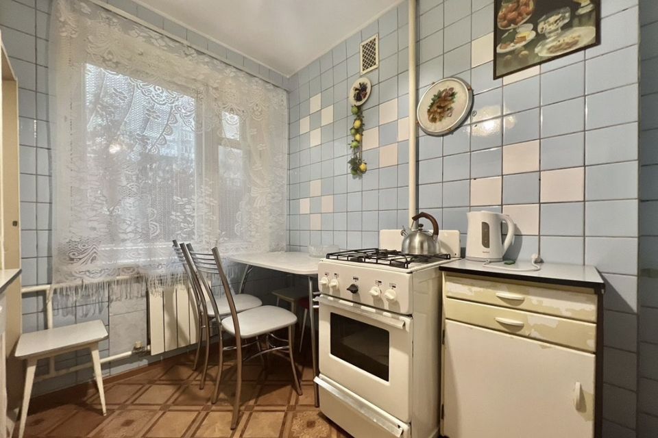 Продаётся 3-комнатная квартира, 60.6 м²