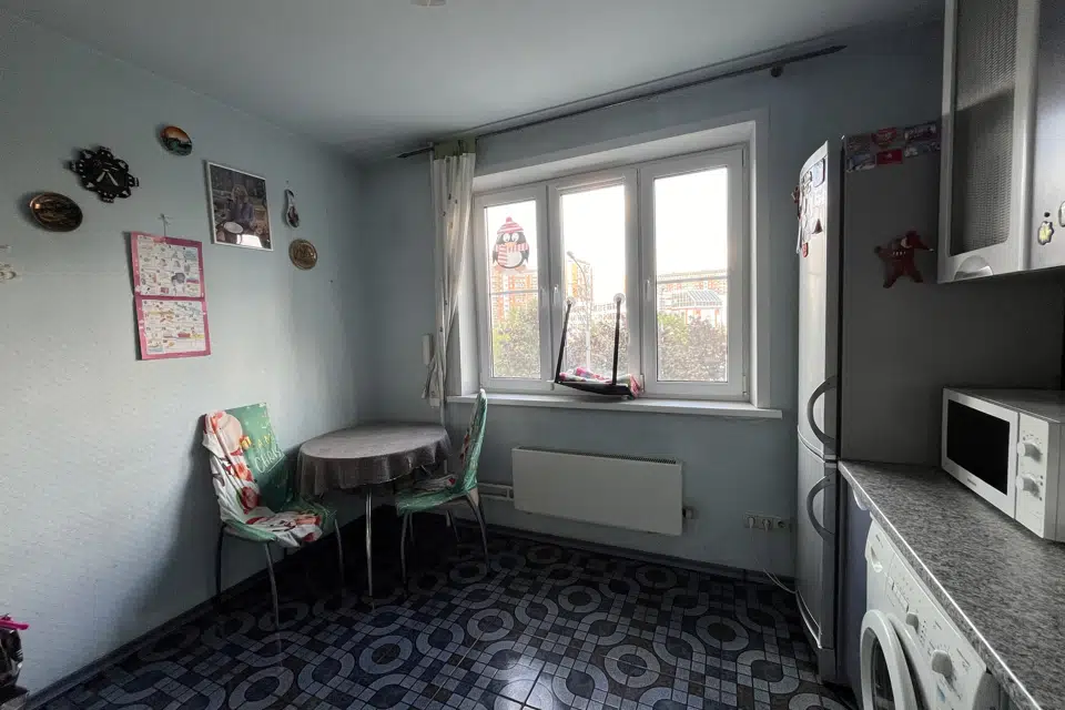 Продаётся 3-комнатная квартира, 74.5 м²