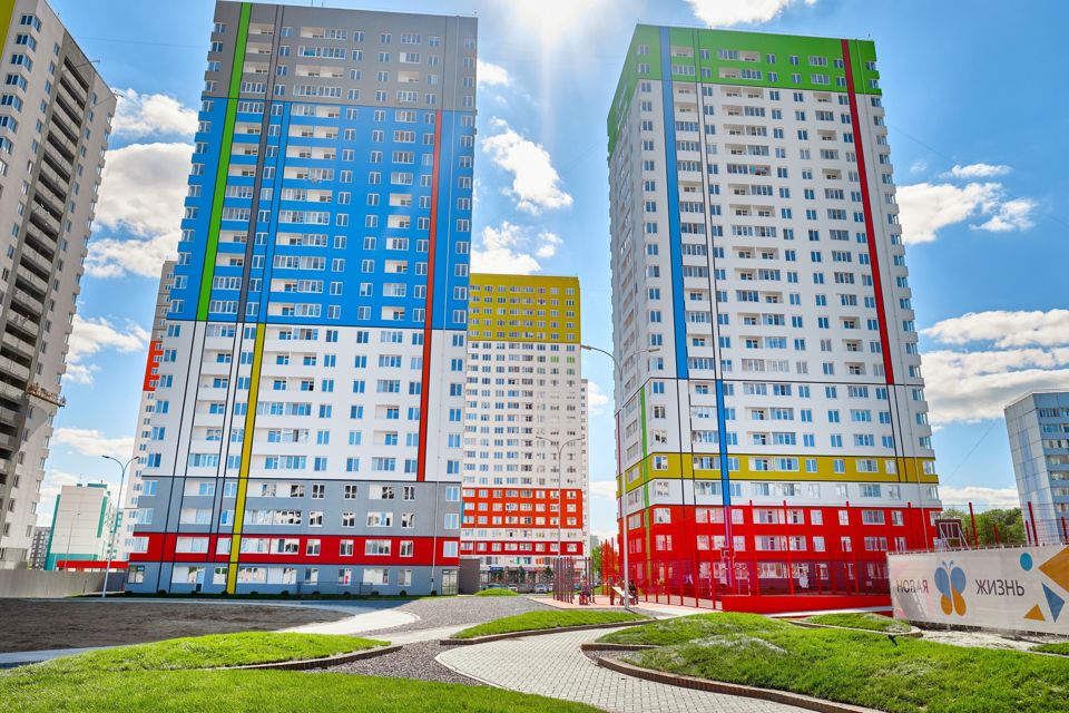 Продаётся 3-комнатная квартира, 65 м²