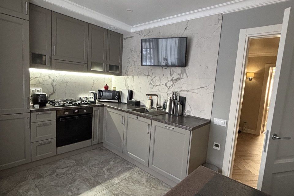 Продаётся 3-комнатная квартира, 76 м²