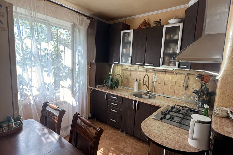 Продаётся 4-комнатная квартира, 89.3 м²