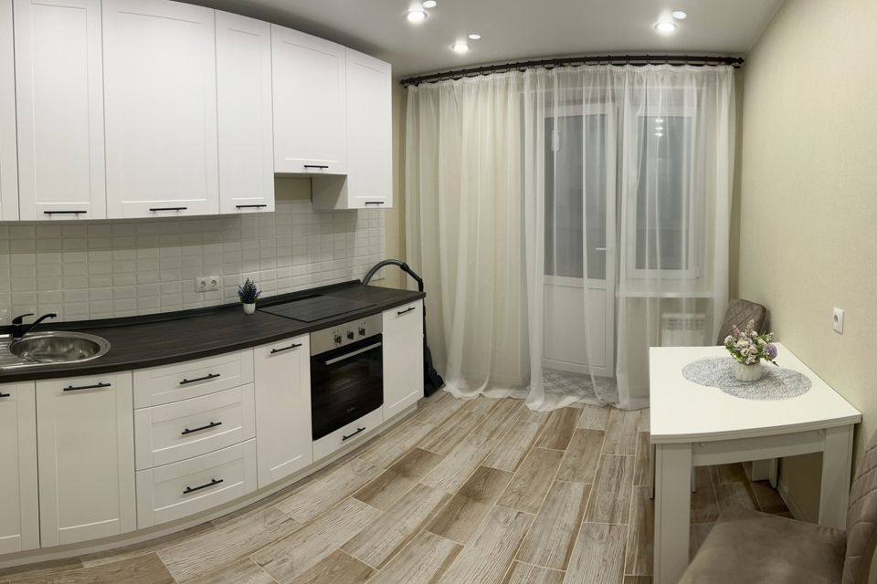 Продаётся 1-комнатная квартира, 37 м²