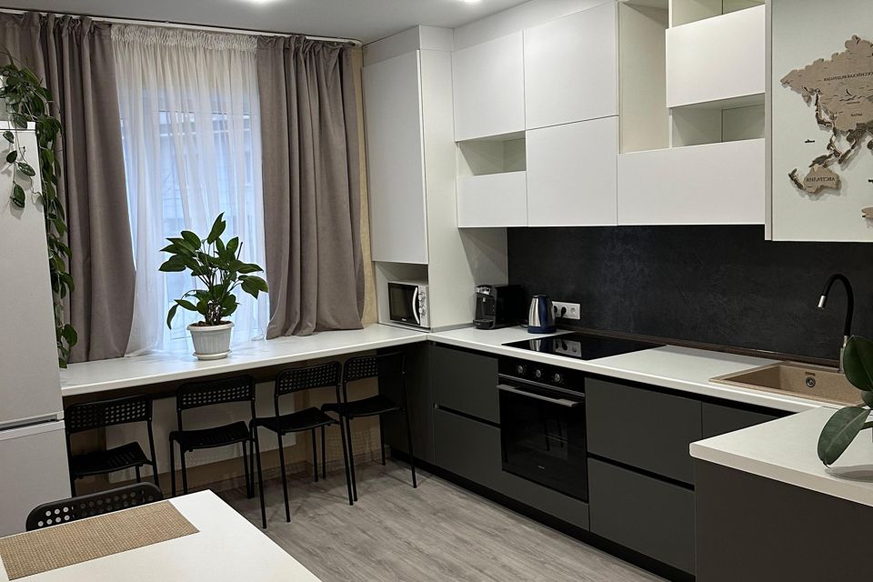 Продаётся 2-комнатная квартира, 55 м²