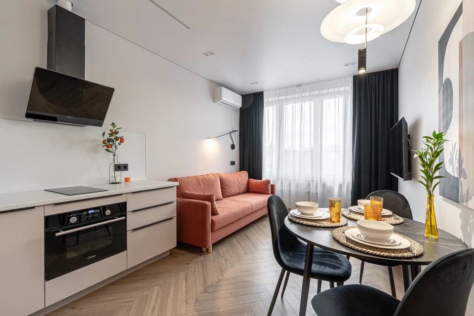 Продаётся 1-комнатная квартира, 43 м²