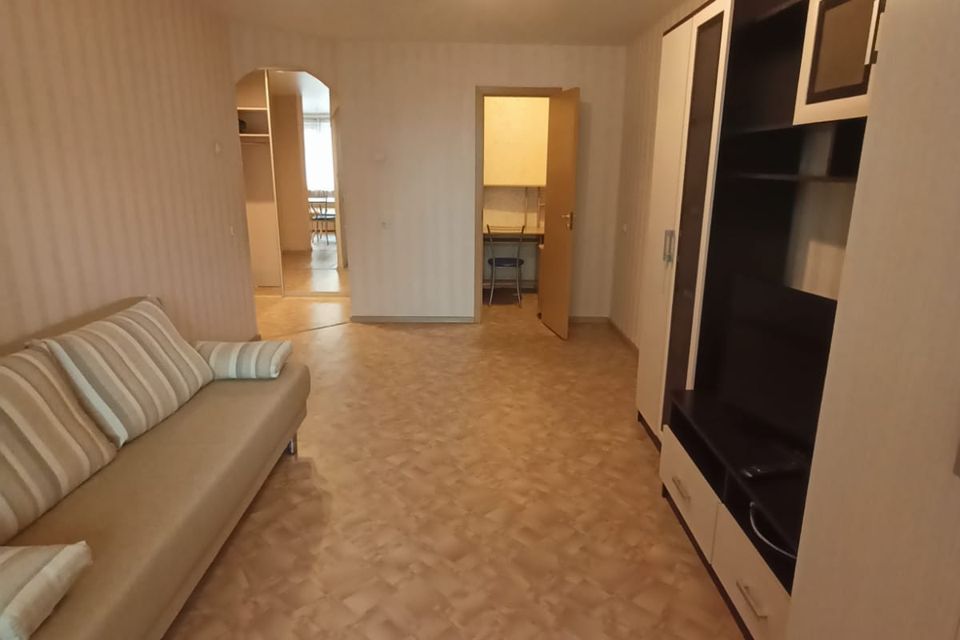 Сдаётся 1-комнатная квартира, 46 м²
