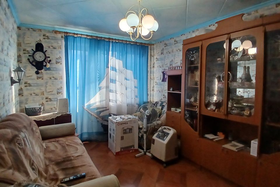 Продаётся 2-комнатная квартира, 43.8 м²