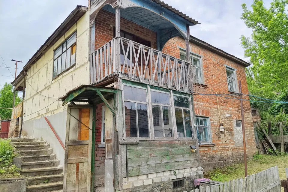 Продаётся 2-этажный дом, 97.7 м²