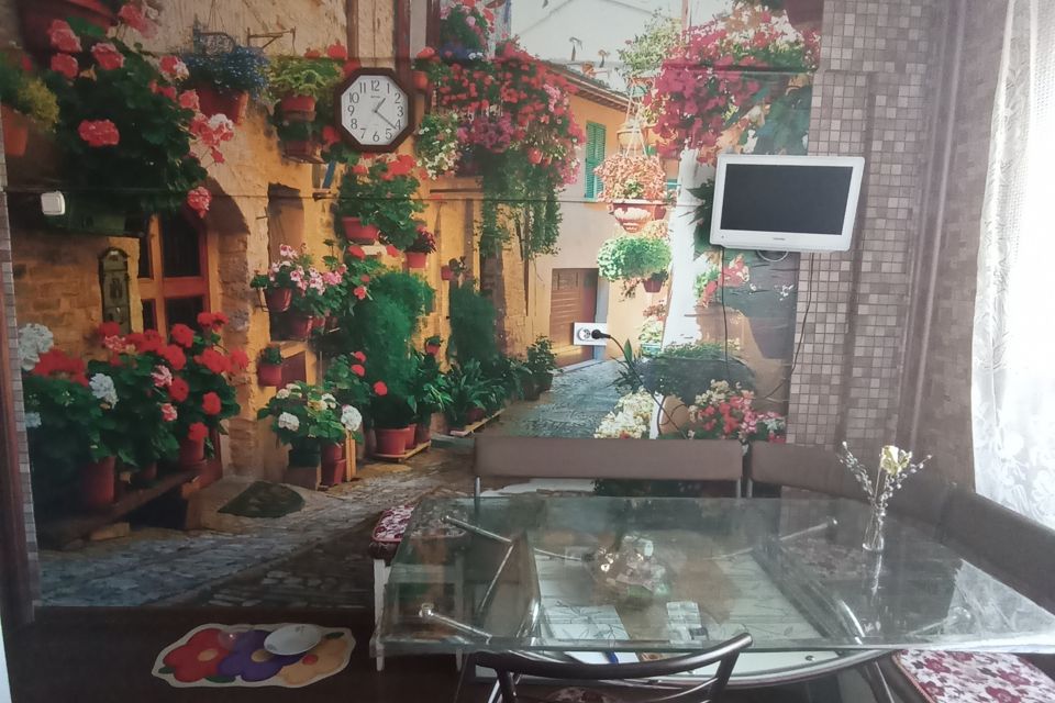 Продаётся 3-комнатная квартира, 69.5 м²