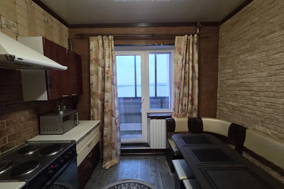 Продаётся 1-комнатная квартира, 35.8 м²