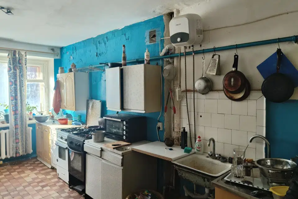 Продаётся комната в 1-комн. квартире, 12.3 м²