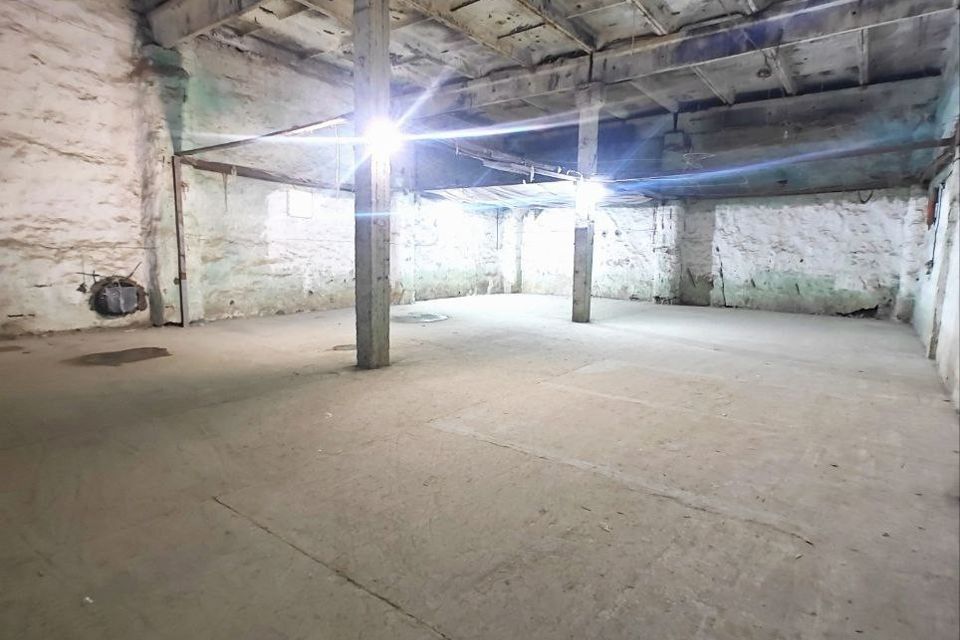 Продаётся склад, 1200 м²
