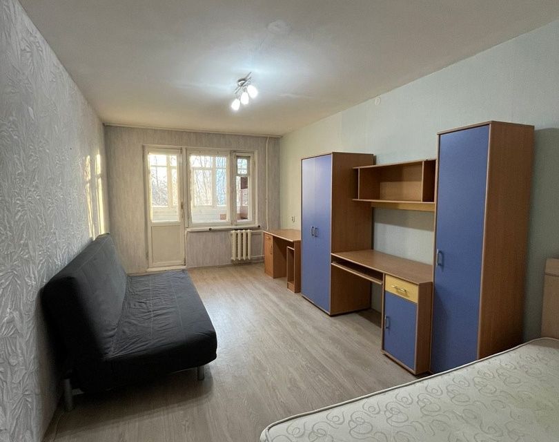 Продаётся 1-комнатная квартира, 47.3 м²