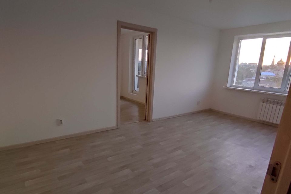 Продаётся 3-комнатная квартира, 56.1 м²