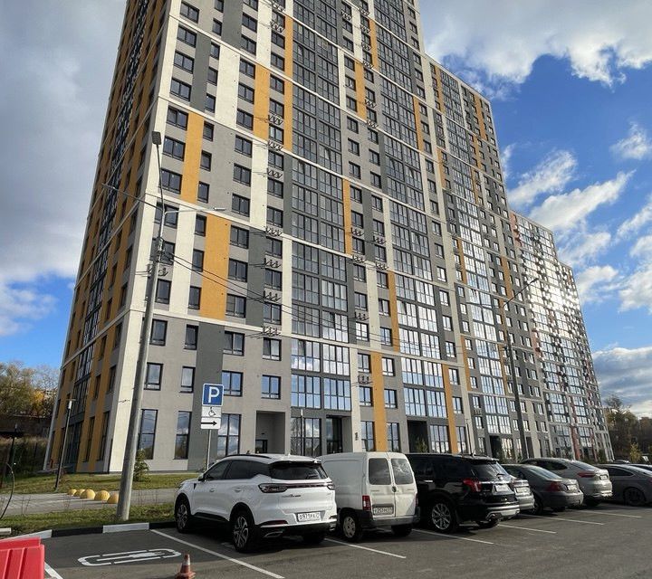 Продаётся 2-комнатная квартира, 65.1 м²