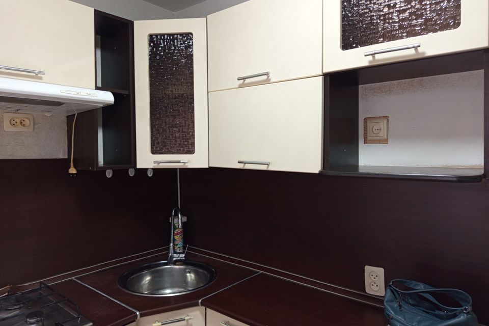 Продаётся 3-комнатная квартира, 61 м²