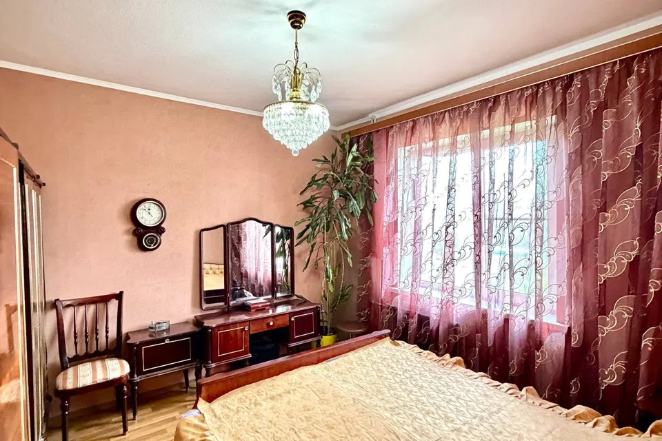 Продаётся 3-комнатная квартира, 70 м²