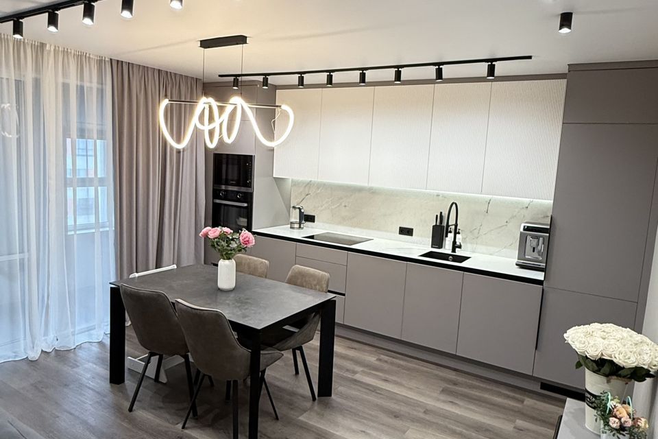 Продаётся 3-комнатная квартира, 62.8 м²