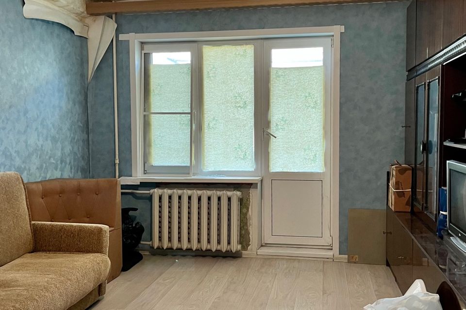 Продаётся 2 комнаты в 3-комн. квартире, 29.3 м²