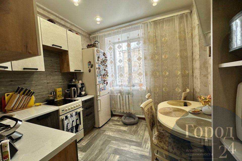 Продаётся 2-комнатная квартира, 62 м²