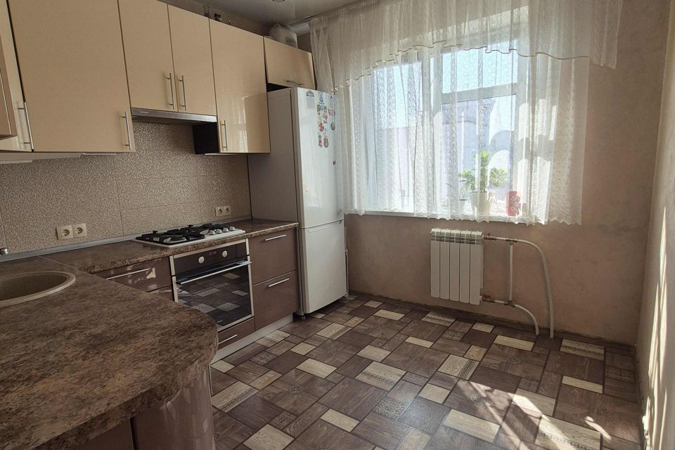 Продаётся 3-комнатная квартира, 63.9 м²