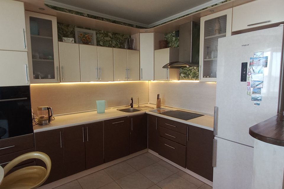 Продаётся 3-комнатная квартира, 81.7 м²