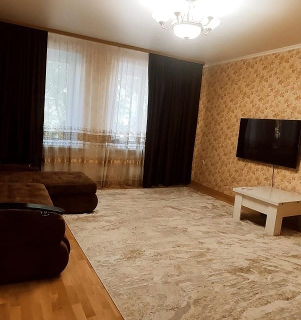 Продаётся 3-комнатная квартира, 68.3 м²