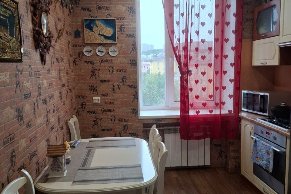 Продаётся 3-комнатная квартира, 74 м²