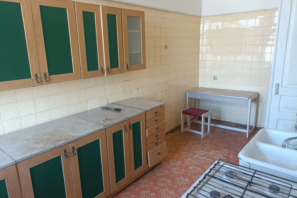 Продаётся 3-комнатная квартира, 77 м²