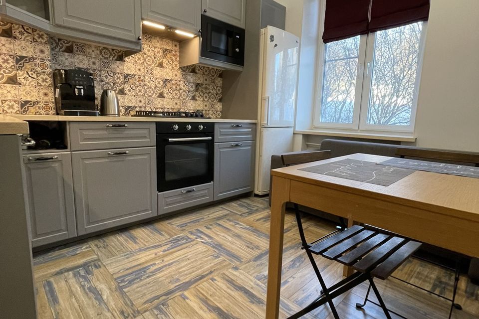 Продаётся 2-комнатная квартира, 56 м²