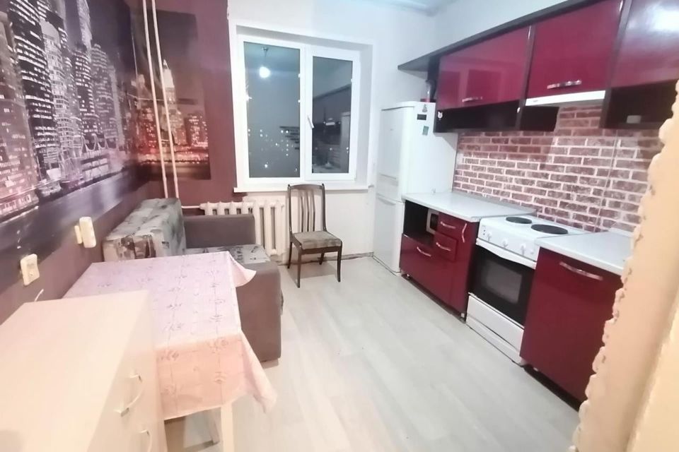 Сдаётся 1-комнатная квартира, 35 м²