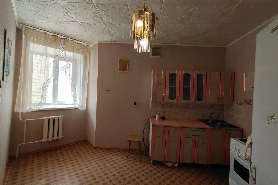 Продаётся 1-комнатная квартира, 49.7 м²