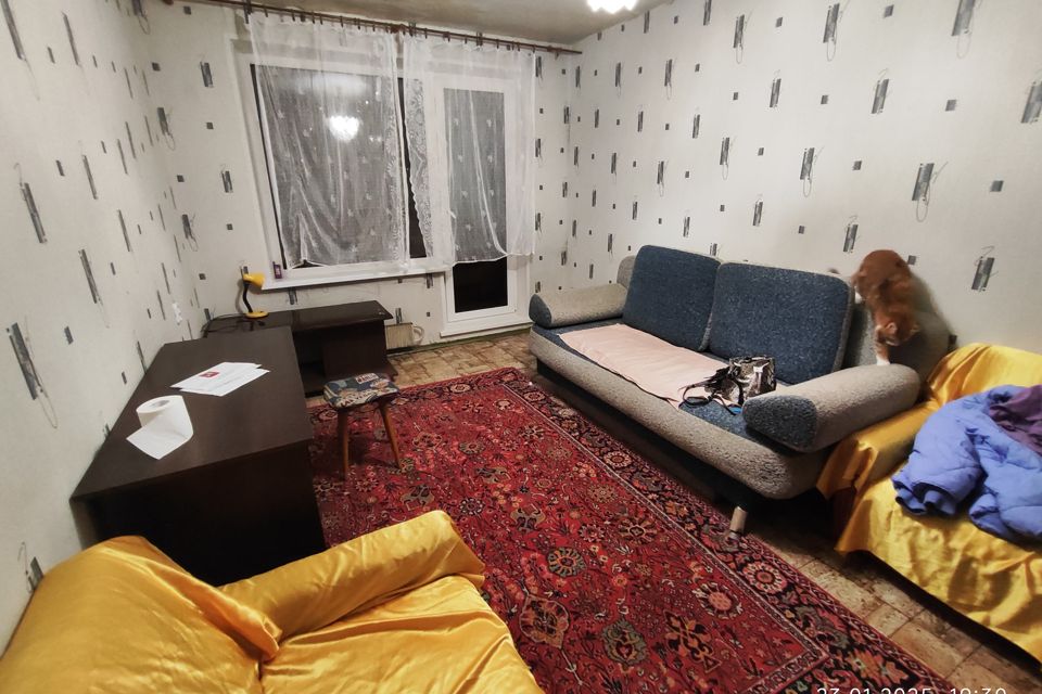 Продаётся комната в 3-комн. квартире, 17 м²