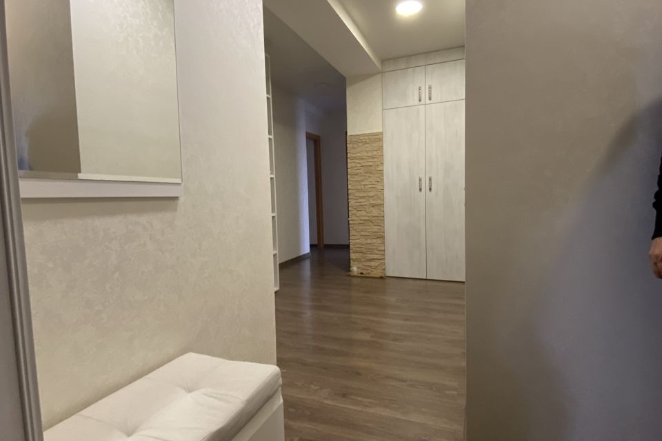Продаётся 3-комнатная квартира, 71 м²