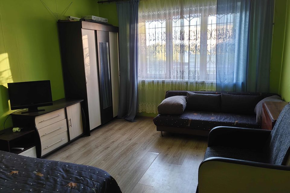 Сдаётся 1-комнатная квартира, 50 м²