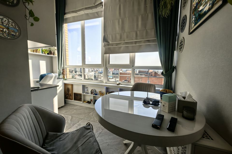 Продаётся 1-комнатная квартира, 46 м²