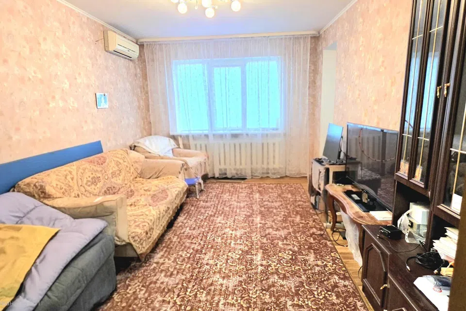 Продаётся 3-комнатная квартира, 72 м²