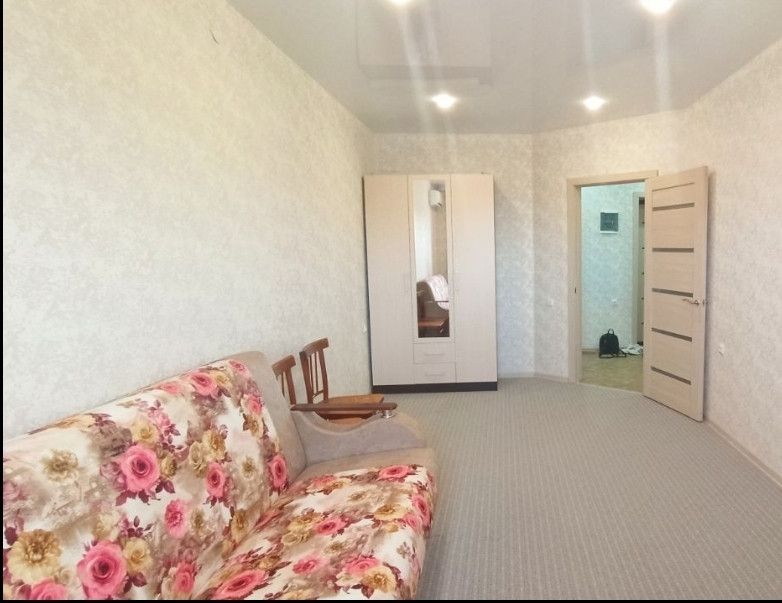 Сдаётся 1-комнатная квартира, 38 м²