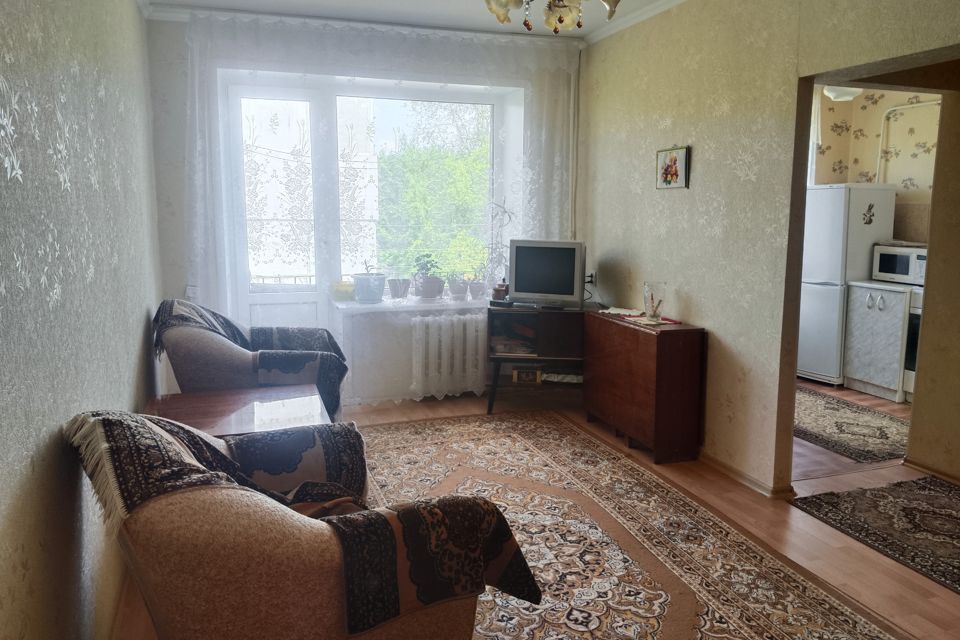 Продаётся 3-комнатная квартира, 54.4 м²