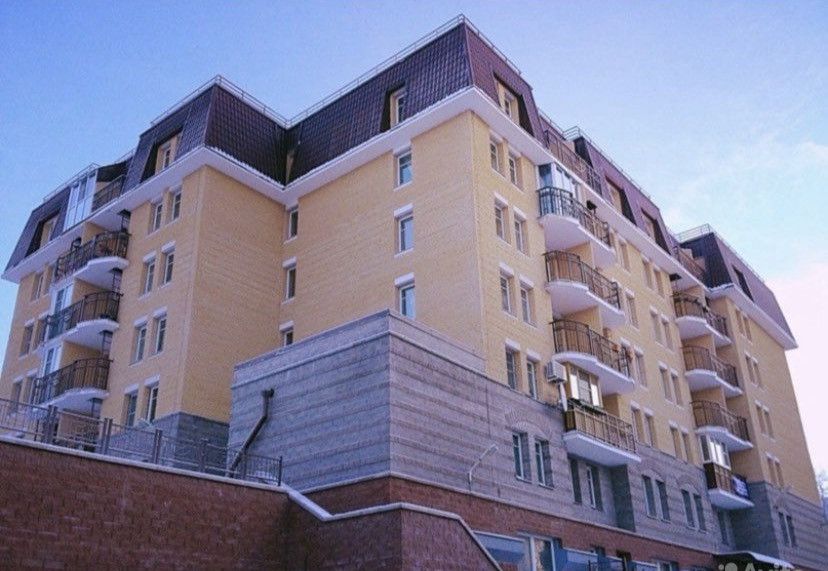 Продаётся 2-комнатная квартира, 67.4 м²