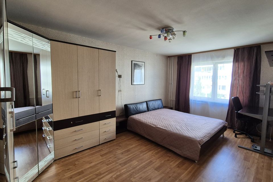 Продаётся 3-комнатная квартира, 92.2 м²
