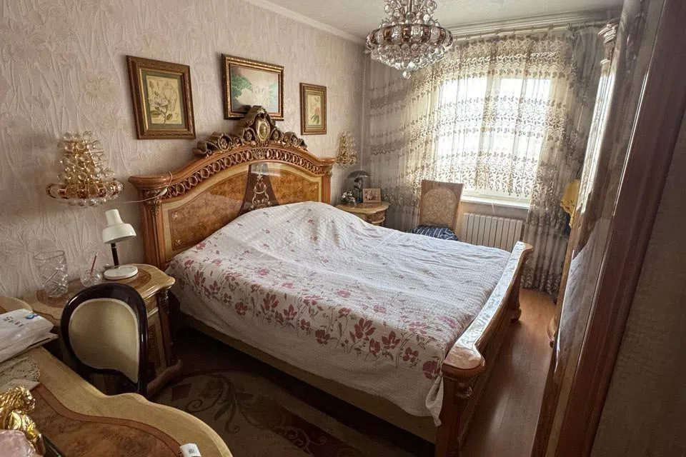 Продаётся 3-комнатная квартира, 57.6 м²