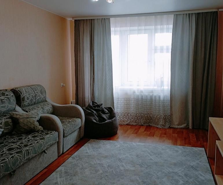 Продаётся 3-комнатная квартира, 56.2 м²
