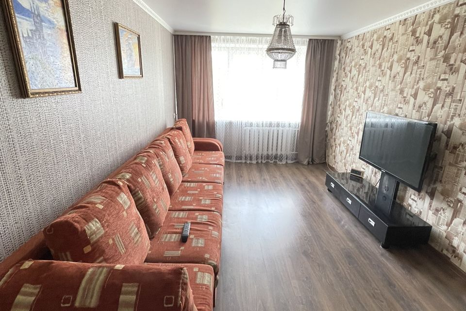 Продаётся 3-комнатная квартира, 62.1 м²