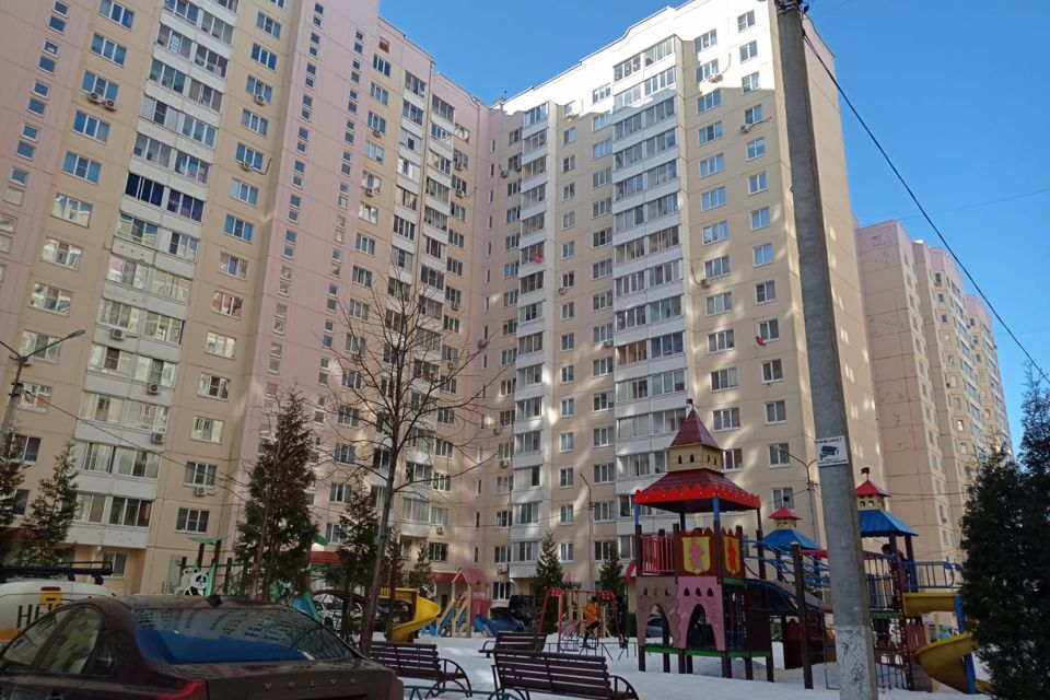 Продаётся комната в 3-комн. квартире, 16.2 м²