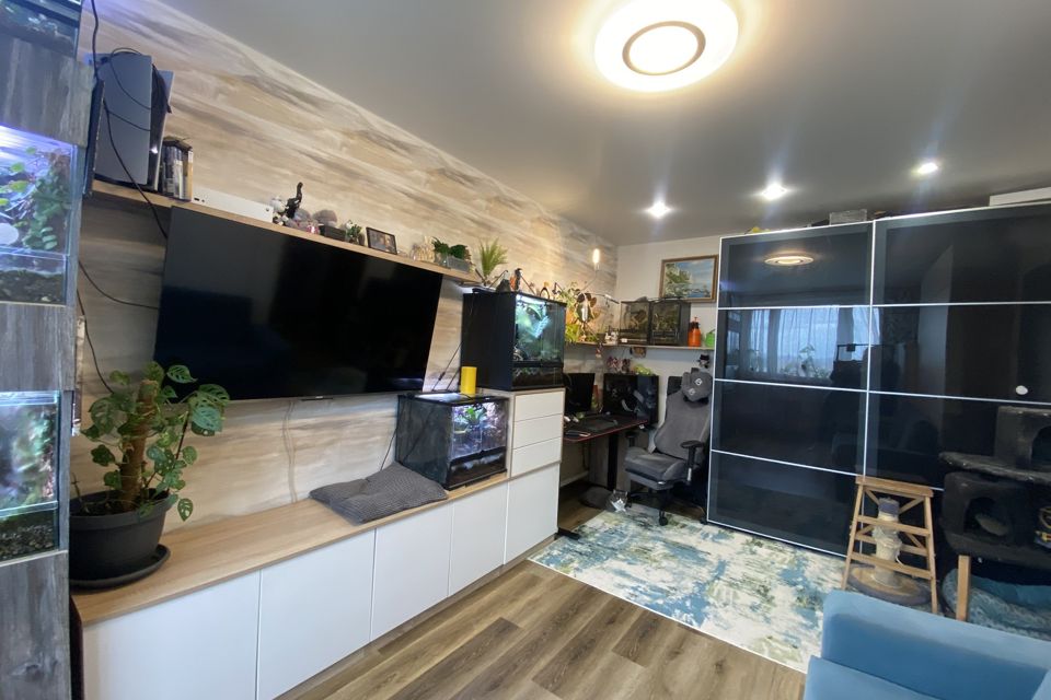 Продаётся 1-комнатная квартира, 35.9 м²