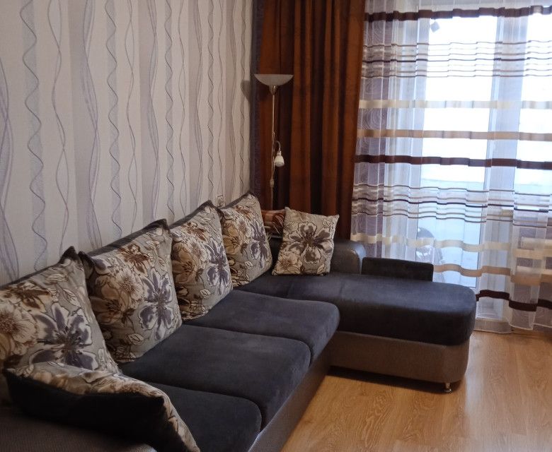 Продаётся 4-комнатная квартира, 87.2 м²