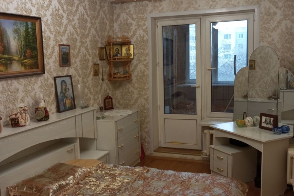 Продаётся 3-комнатная квартира, 63.5 м²