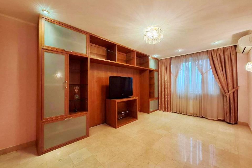 Продаётся 1-комнатная квартира, 40 м²