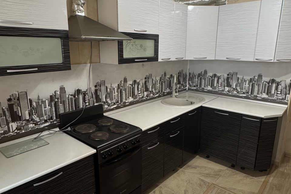 Продаётся 1-комнатная квартира, 35.6 м²